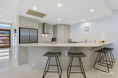 Property photo of 3 Nevis Court Parrearra QLD 4575