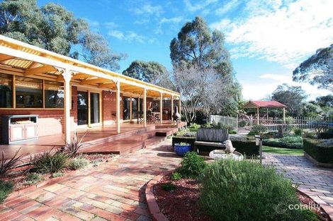 2 Stamford Ct, Ringwood North, VIC 3134