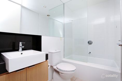 Property photo of 30/12 Crefden Street Maidstone VIC 3012