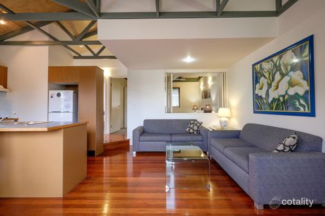 Property photo of 6/4-10 Kennedy Drive Point Lookout QLD 4183