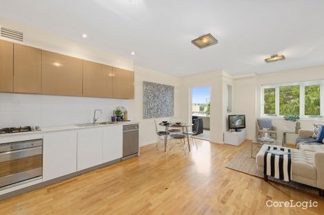 Property photo of 17/19-23 Waine Street Freshwater NSW 2096