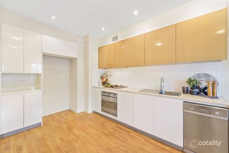 Property photo of 17/19-23 Waine Street Freshwater NSW 2096