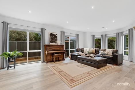 Property photo of 12 Rowlandson Place Taylors Lakes VIC 3038