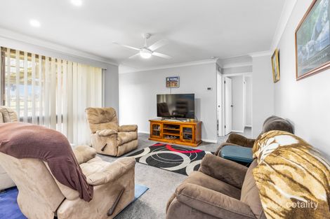 Property photo of 92 Jasmin Crescent Lake Albert NSW 2650