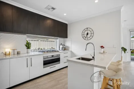 Property photo of 93 Bungaree Road Wilson WA 6107