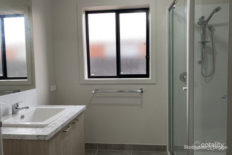 Property photo of 48 Field Street Shepparton VIC 3630