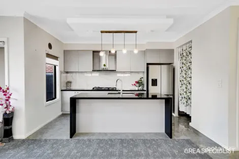 Property photo of 29 Murray Road Thornhill Park VIC 3335
