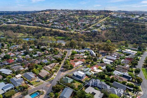 Property photo of 18 Ballater Avenue Newtown VIC 3220