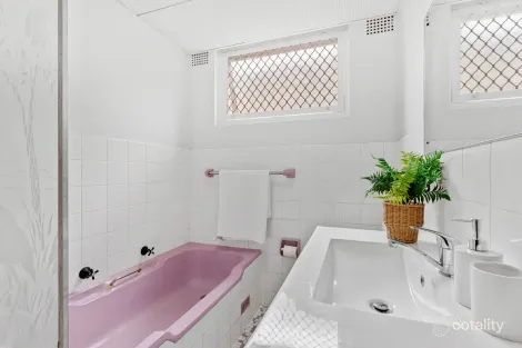 Property photo of 2/10 St Georges Road Penshurst NSW 2222