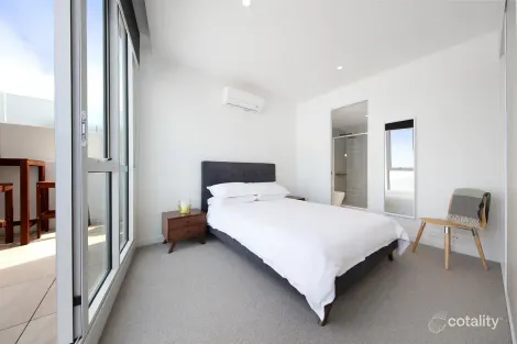 Property photo of 306/25 Small Street Hampton VIC 3188