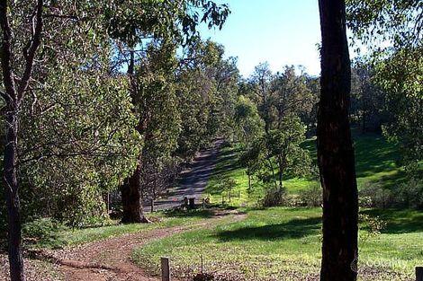 1240 Osborne St, Stoneville, WA 6081