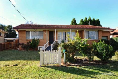 33 Debra St, Centenary Heights, QLD 4350
