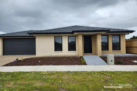 Property photo of 4 Abiku Road Cranbourne South VIC 3977