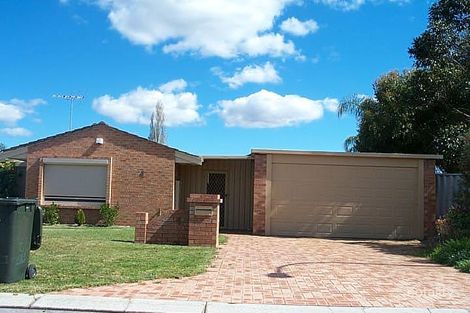 4 Hansa Pl, Marangaroo, WA 6064