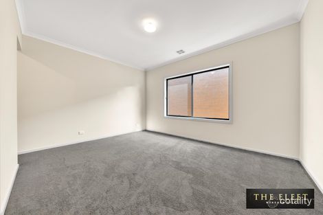 Property photo of 27 Lodging Drive Tarneit VIC 3029