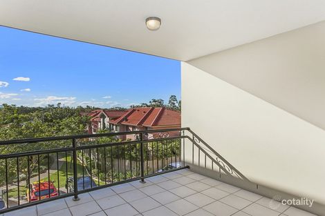 Property photo of 33/2 Geraldton Drive Varsity Lakes QLD 4227