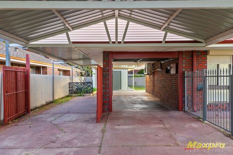 Property photo of 175 Ferndale Crescent Ferndale WA 6148