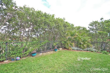 Property photo of 2 Beerwah Parade Kallangur QLD 4503