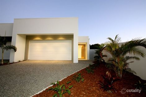 2/24 Compass Dr, Biggera Waters, QLD 4216