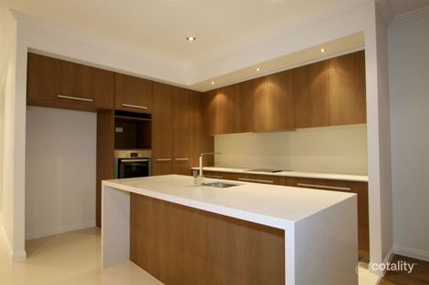 Property photo of 2/24 Compass Drive Biggera Waters QLD 4216