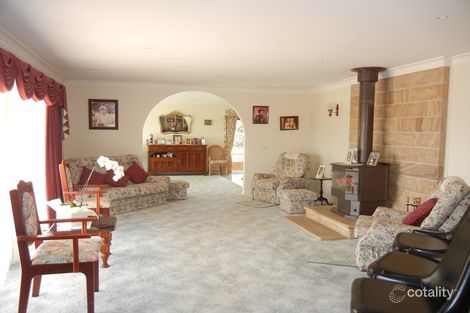 Property photo of 3 Greenland Drive Drouin VIC 3818