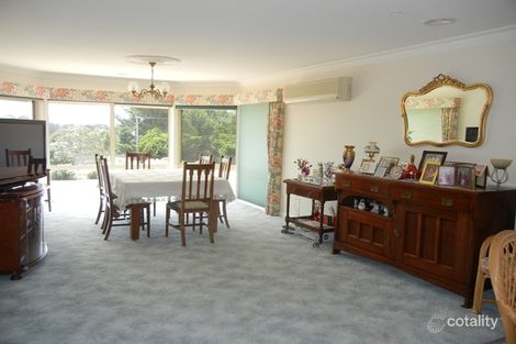 Property photo of 3 Greenland Drive Drouin VIC 3818