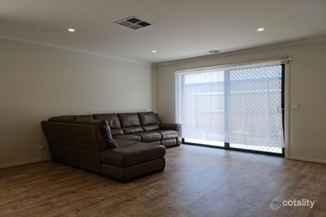 Property photo of 61 Abbotswick Circuit Williams Landing VIC 3027