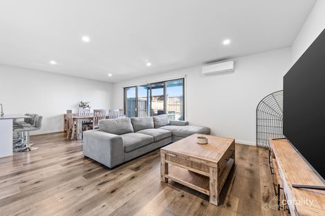 Property photo of 128 Willow Glen Boulevard Cranbourne VIC 3977