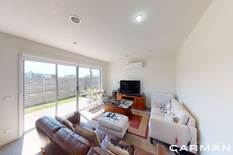 Property photo of 8 Denistoun Crescent Cranbourne VIC 3977