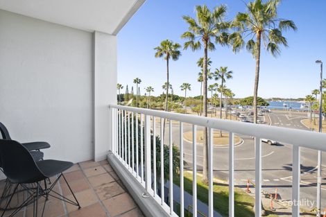 Property photo of 14/30 Marine Parade Southport QLD 4215
