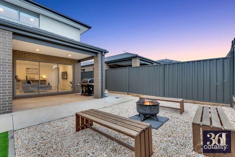 16 Conondale Ave, Truganina, VIC 3029