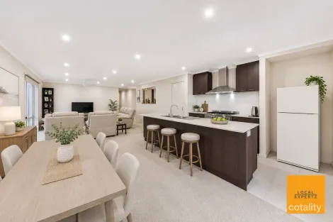 Property photo of 23 Jade Crescent Cobblebank VIC 3338