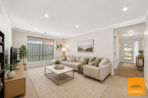 Property photo of 23 Jade Crescent Cobblebank VIC 3338