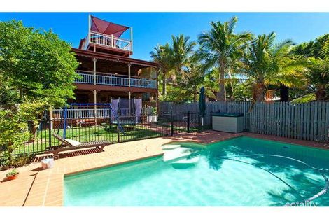 Property photo of 58 Boswell Terrace Wynnum QLD 4178