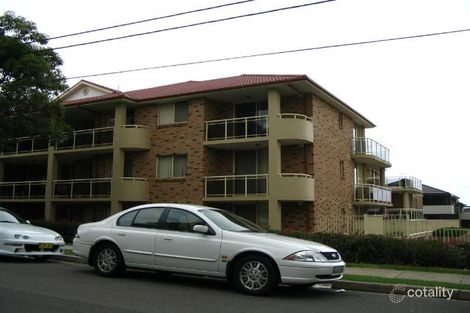 2/27-33 Coleridge St, Riverwood, NSW 2210