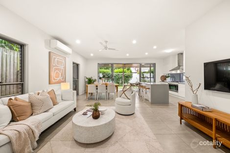 34 Willmington St, Wooloowin, QLD 4030