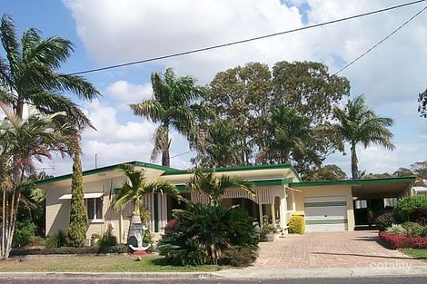 39 Zephyr St, Scarness, QLD 4655