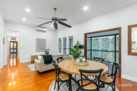 Property photo of 16 Clarendon Street Hyde Park QLD 4812
