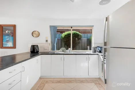 Property photo of 15 Chesterfield Walk Hillbank SA 5112