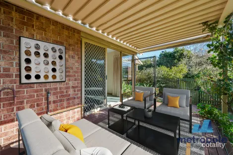 Property photo of 2/10 Raynes Park Road Hampton VIC 3188