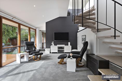 Property photo of 7 Hodgson Place Pearce ACT 2607