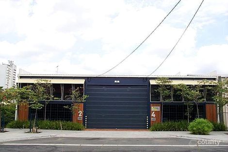 Property photo of 2 Manilla Street East Brisbane QLD 4169