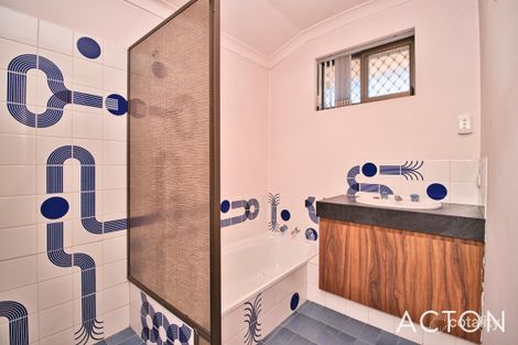 643 Safety Bay Rd, Waikiki, WA 6169