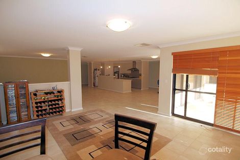 Property photo of 11 Ashtree Boulevard Wattle Grove WA 6107