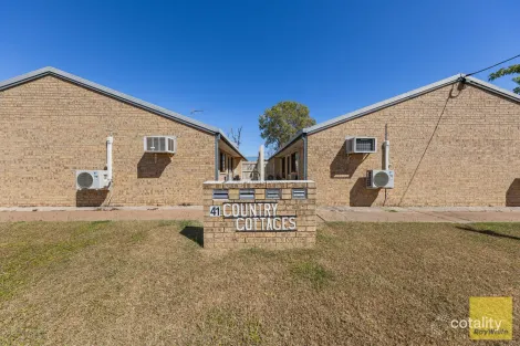 41 BAKER ST, EMERALD, QLD 4720