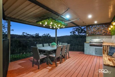 Property photo of 35 Ridge View Close Winmalee NSW 2777