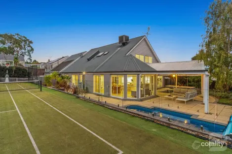 4 Angus Ct, Mount Eliza, VIC 3930