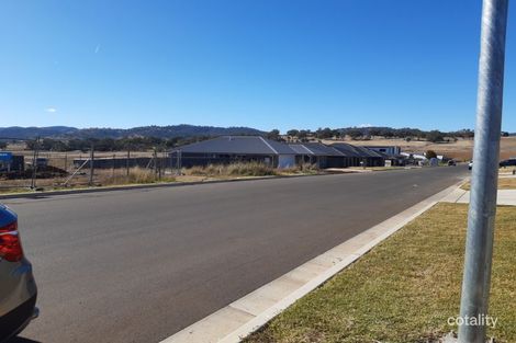 27 Evesham Cct, North Tamworth, NSW 2340