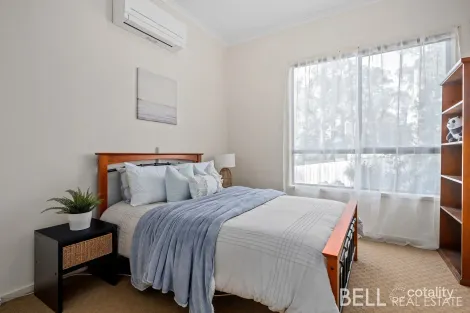 Property photo of 63 Second Avenue Cockatoo VIC 3781