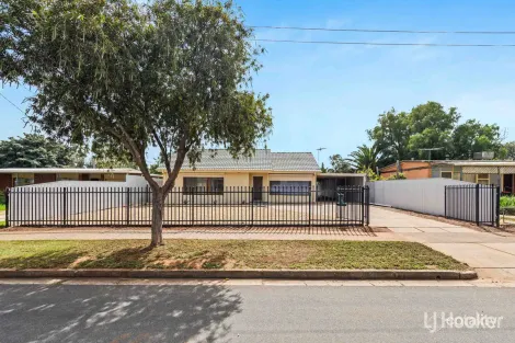 Property photo of 54 Rosewarne Crescent Davoren Park SA 5113